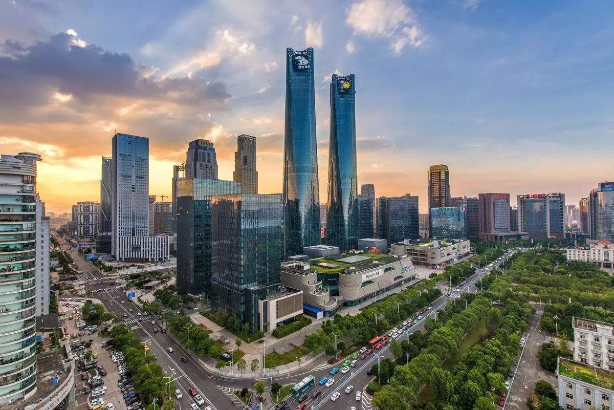 尖叫吧!明天南昌人集體放假，還有一大波重磅消息來(lái)襲!